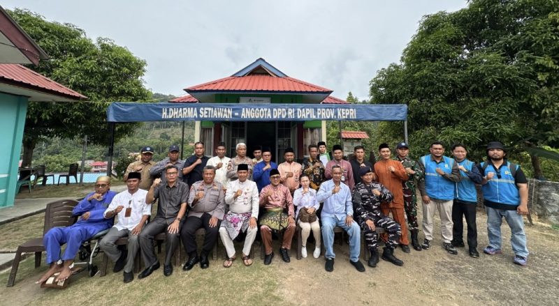 Polres Anambas Kawal Pertemuan Terkait Kelistrikan Guna Menjaga Situasi Kamtibmas Tetap Kondusif (ket/photo)