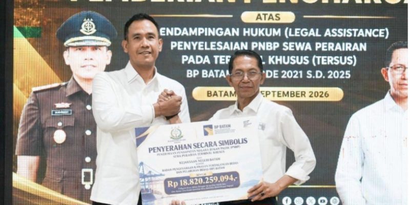 Kajari dan Kepala Bp Batam (ket/photo)