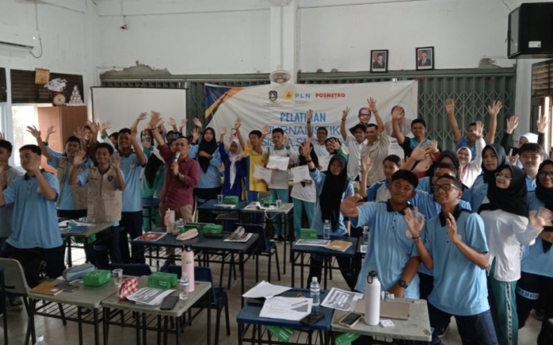 PLN Batam Gandeng Posmetro Batam Tingkatkan Literasi Media dan Energi (ket/photo)