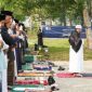 Bp Batam dan Ratusan Warga Sholat Istisqa (ket/photo)