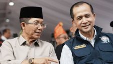 Kepala Bp Batam Amsakar Achmad dan Sekjen Kementrans Gunawan (ket/photo)