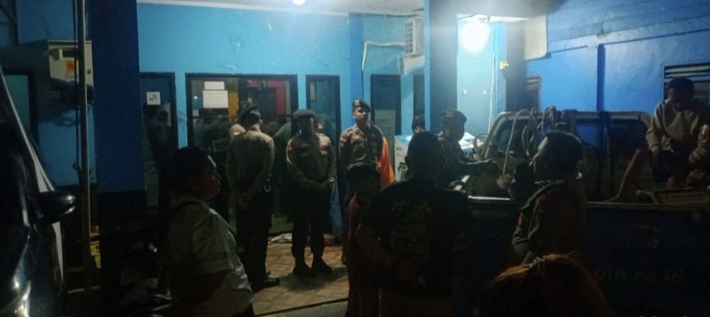 Polres Anambas dan Lanal Tarempa Hadir di Kantor PLN (ket/photo)