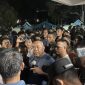 Wakil Ketua II DPRD Anambas dan Bupati Temui Warga (ket/photo)